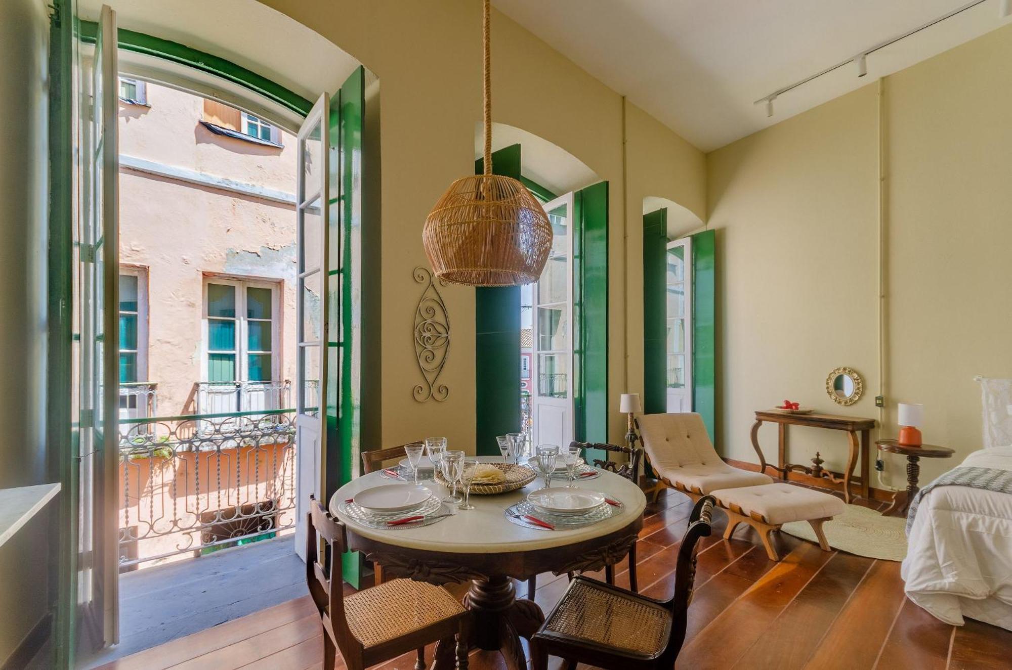 Casarao De Epoca, Studios Ate 6 Hospedes. 萨尔瓦多 外观 照片